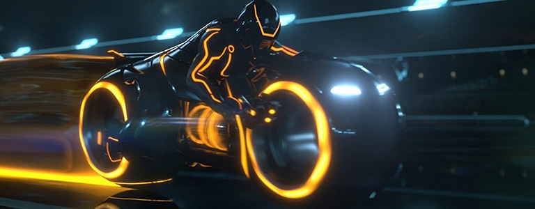 The Director Who Made Top Gun: Maverick Take Flight image